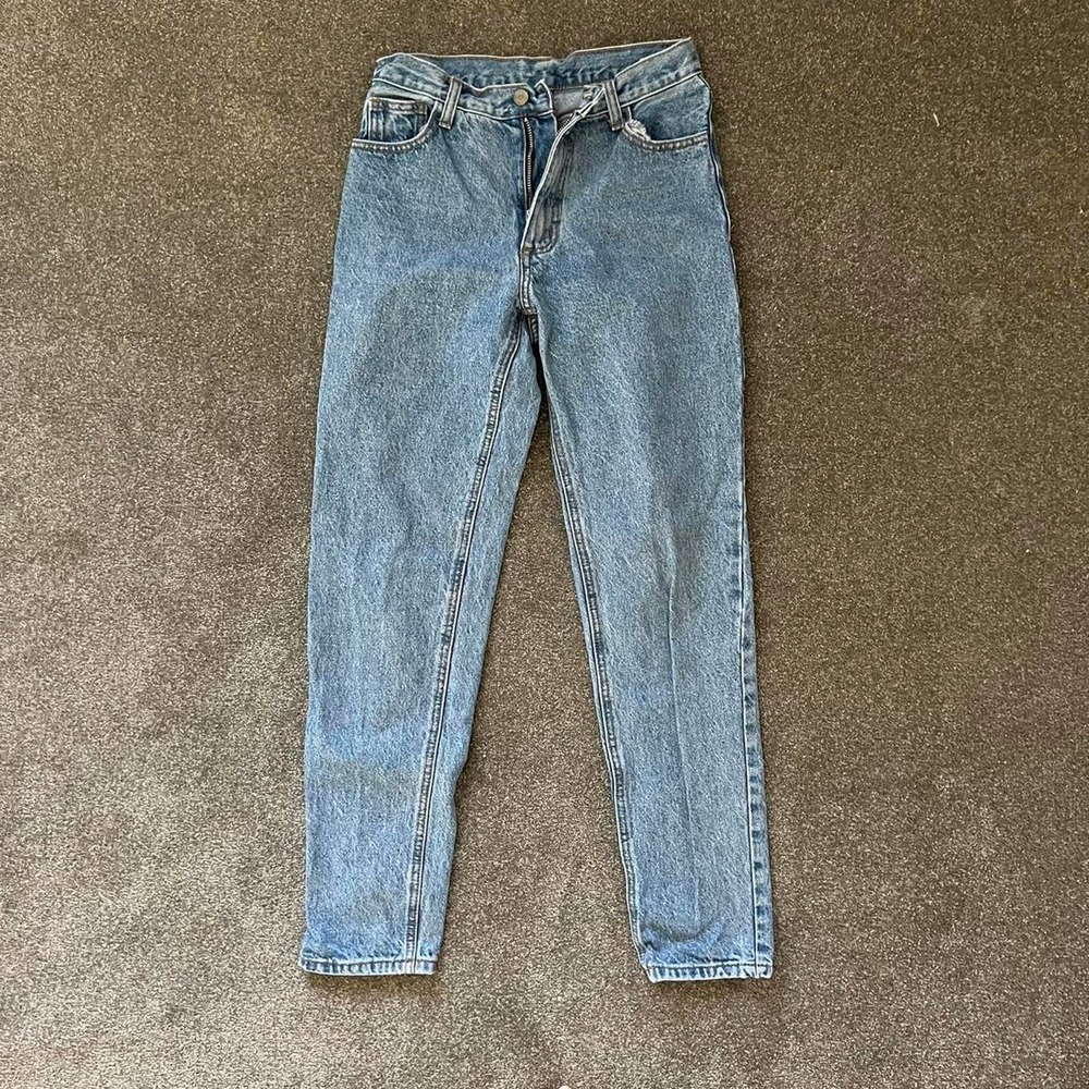 Brandy Melville jeans tapered waist